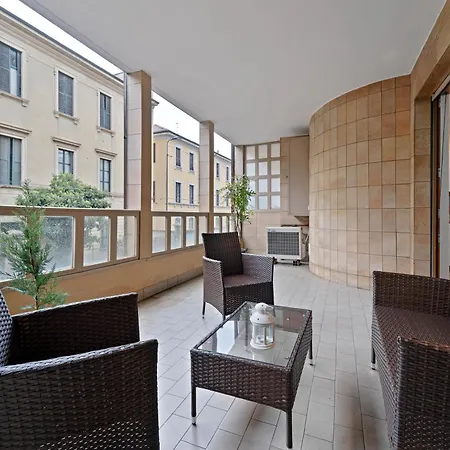 Bwr - With Terrace , Bartolini * Milano